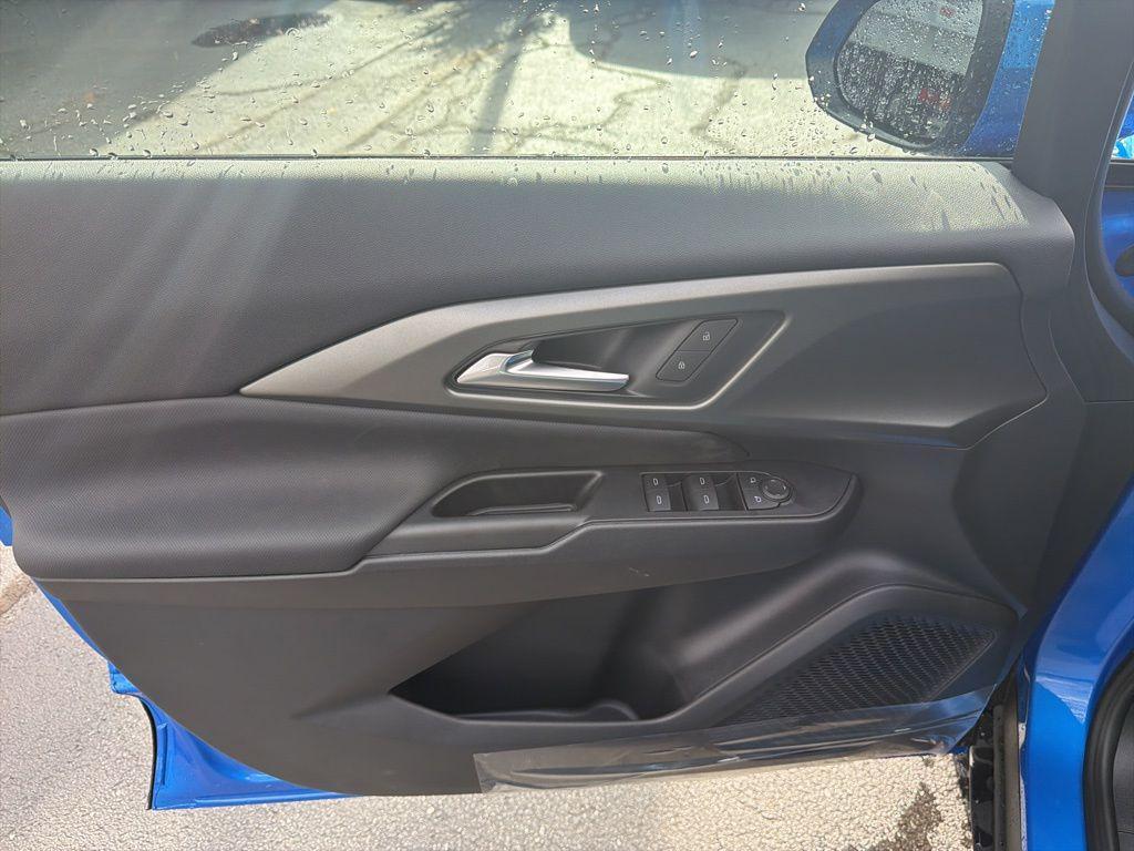 new 2026 Chevrolet Equinox EV car, priced at $28,995