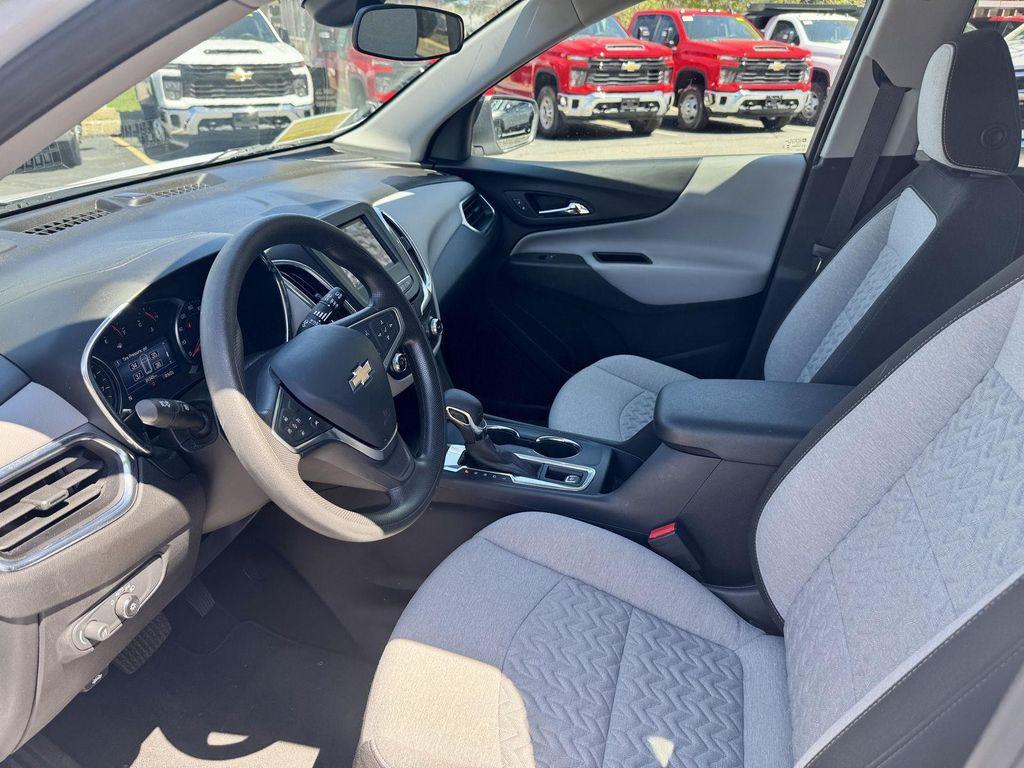 used 2023 Chevrolet Equinox car, priced at $22,998