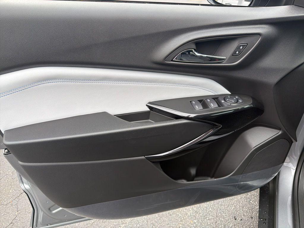 new 2026 Chevrolet Trax car, priced at $25,495