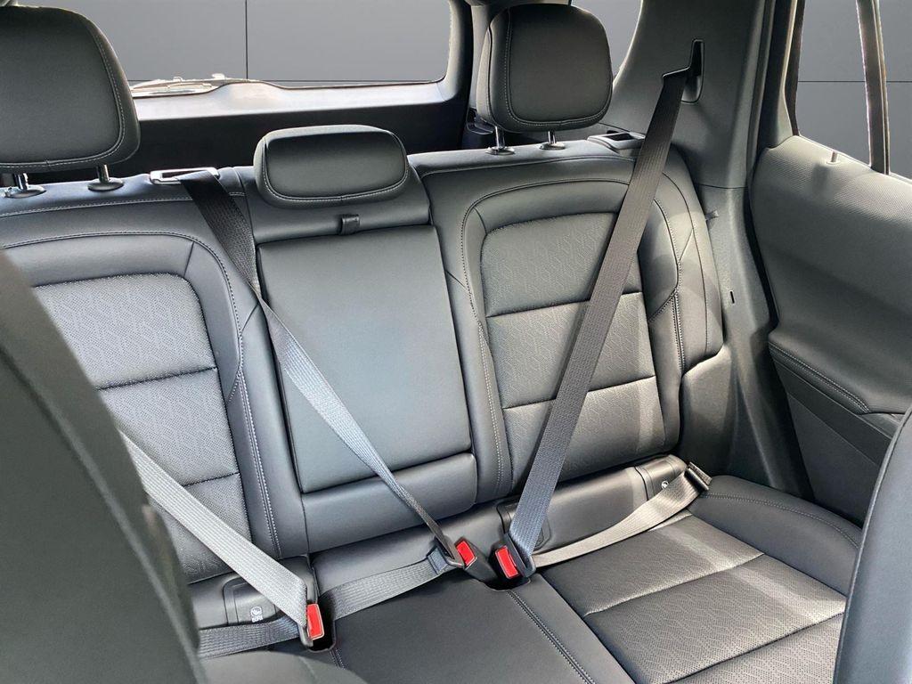new 2026 Chevrolet Equinox car, priced at $34,689