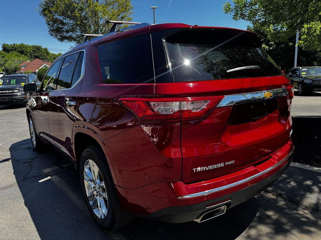 used 2019 Chevrolet Traverse car, priced at $25,694