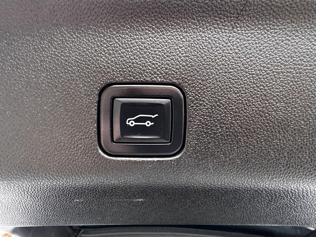 used 2023 Chevrolet Tahoe car, priced at $51,999