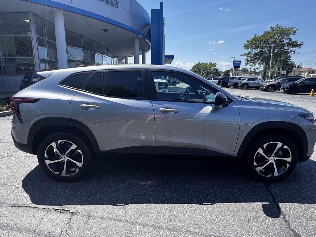 used 2025 Chevrolet Trax car, priced at $23,199