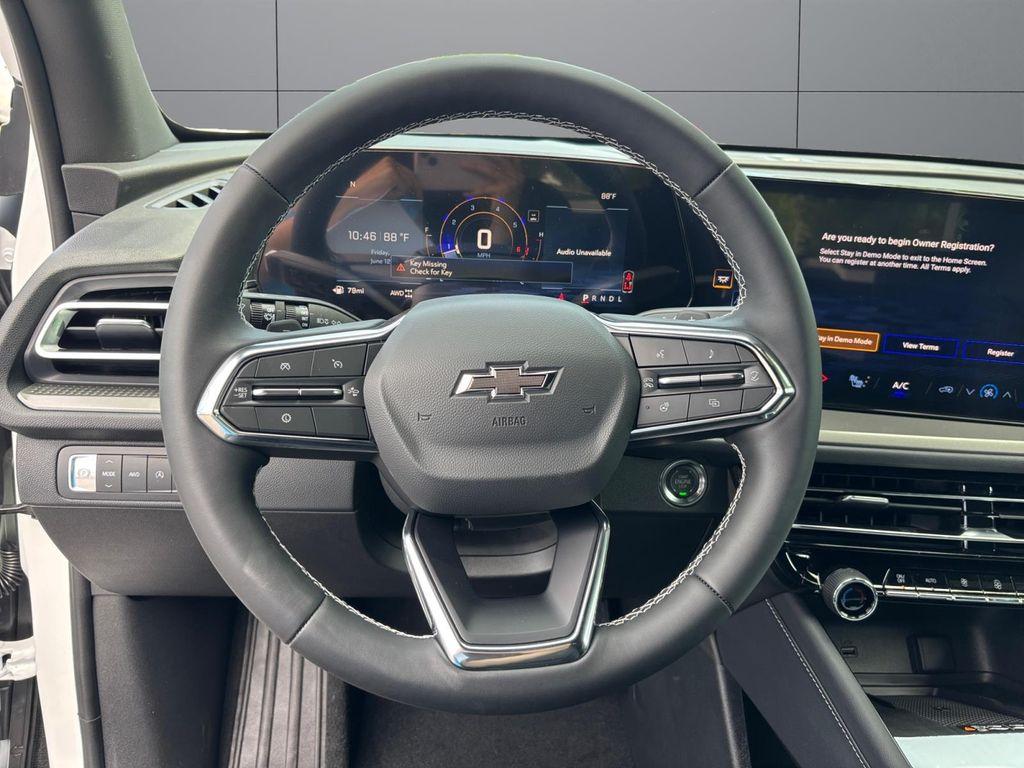 new 2026 Chevrolet Traverse car, priced at $46,429