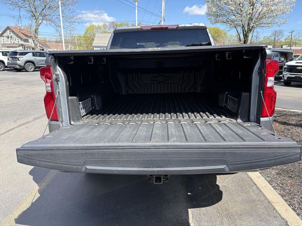used 2021 Chevrolet Silverado 1500 car, priced at $31,498