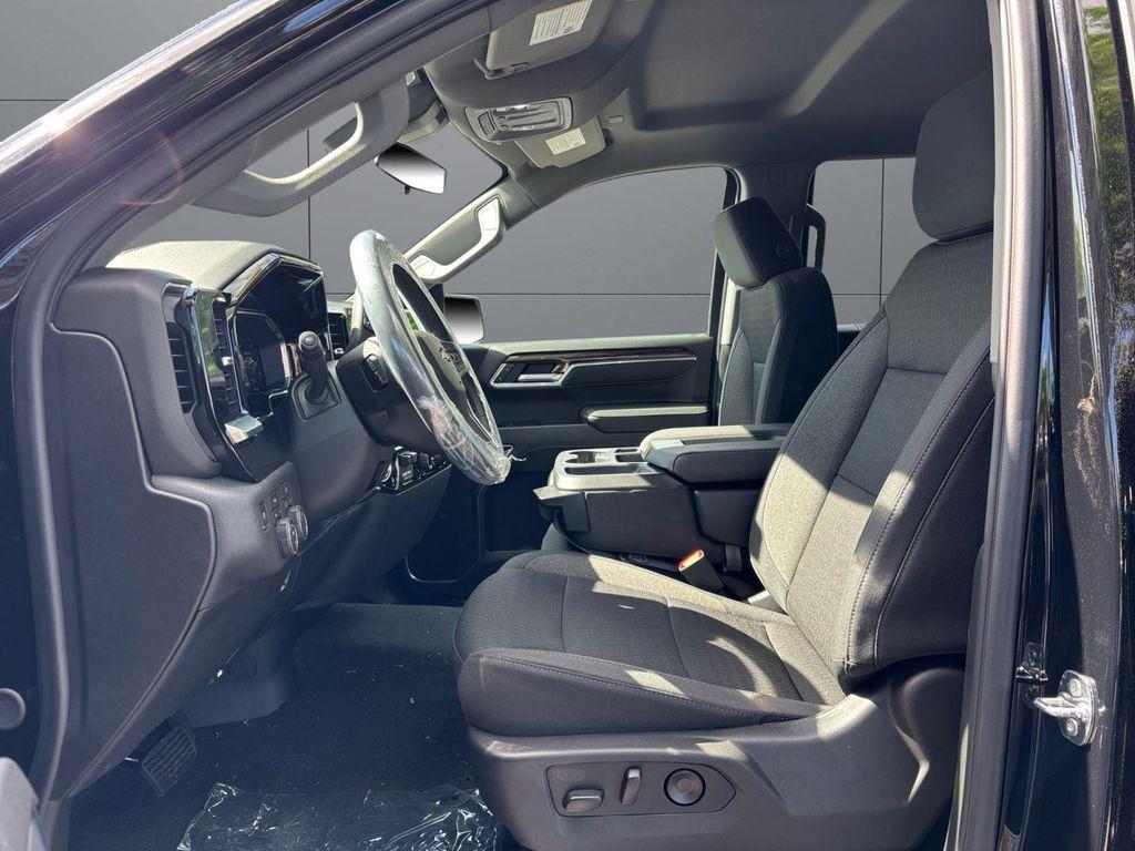 new 2026 Chevrolet Silverado 1500 car, priced at $52,444