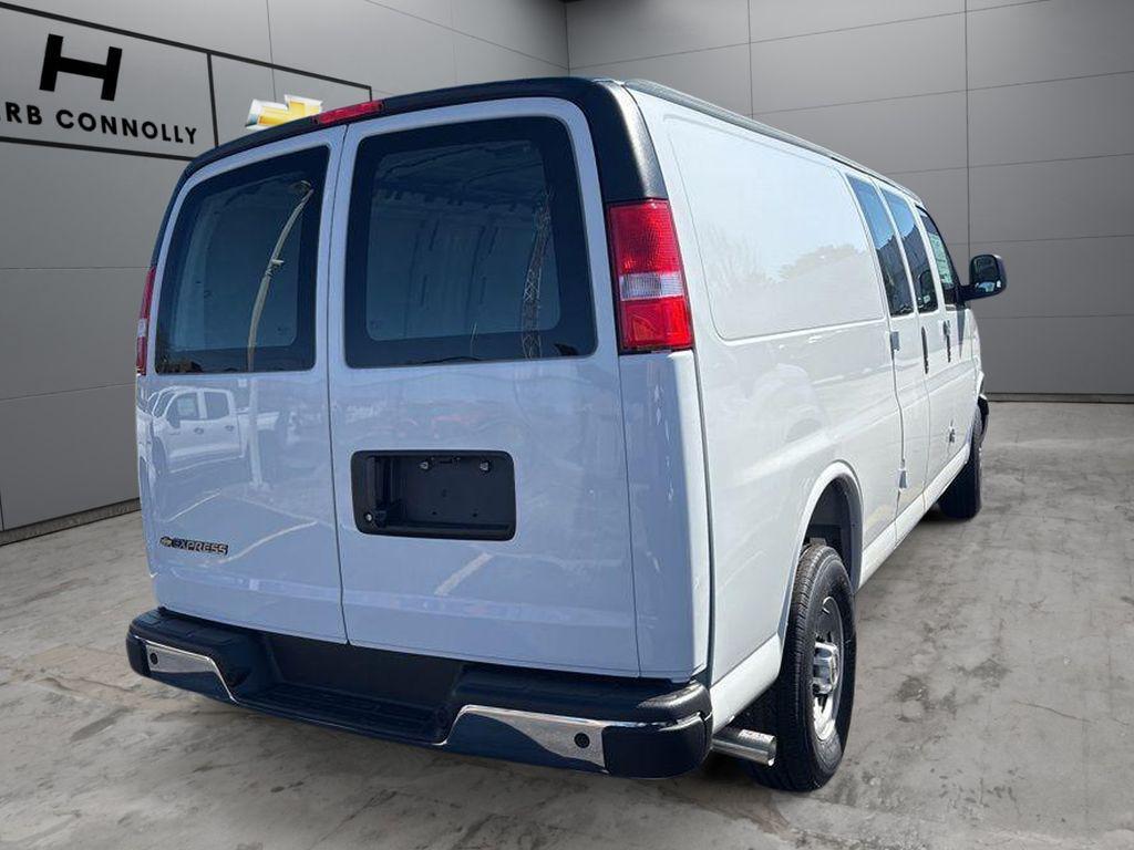 new 2026 Chevrolet Express 3500 car, priced at $49,418