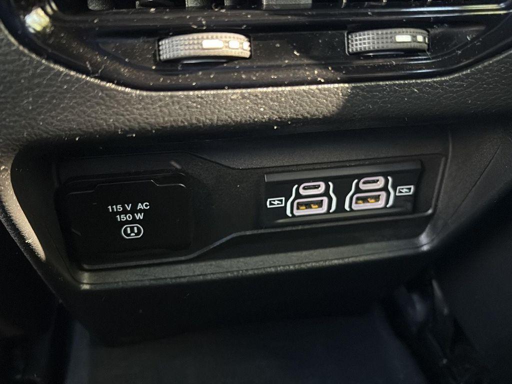 used 2023 Jeep Grand Cherokee car, priced at $30,694