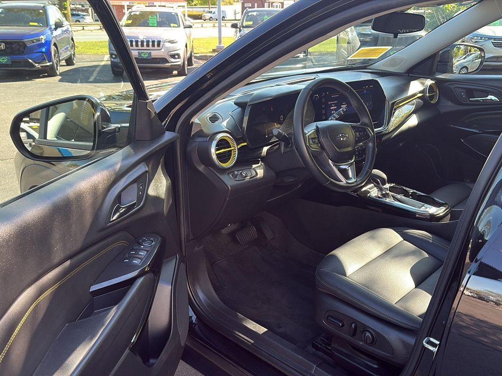 used 2024 Chevrolet Trax car, priced at $21,374