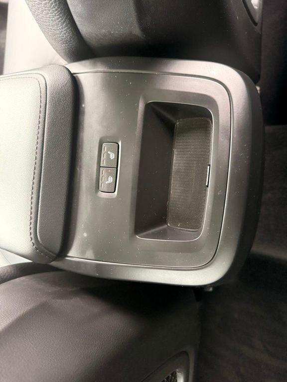 used 2023 Volvo XC60 car, priced at $25,998