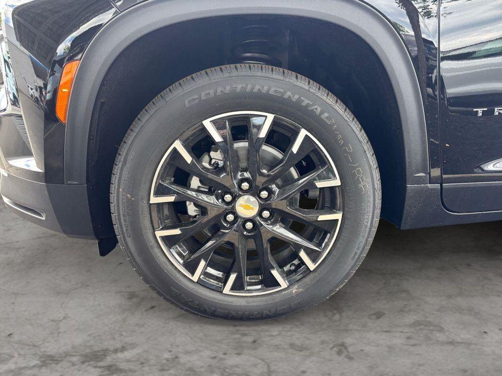 new 2026 Chevrolet Traverse car, priced at $46,764