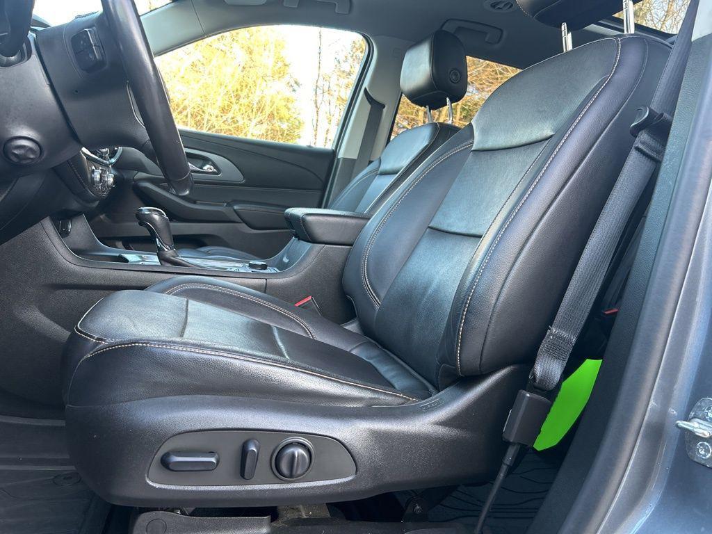 used 2019 Chevrolet Traverse car, priced at $19,995