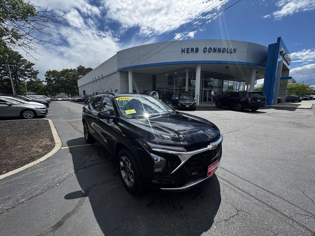 used 2026 Chevrolet Trax car, priced at $23,694