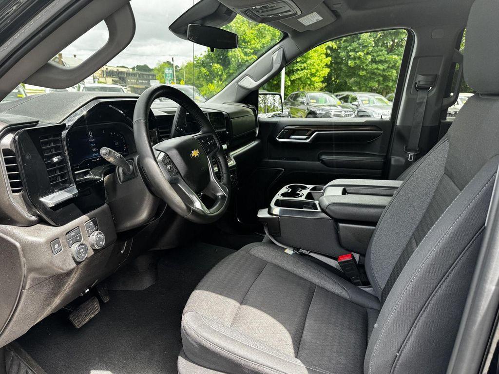 used 2024 Chevrolet Silverado 1500 car, priced at $38,094