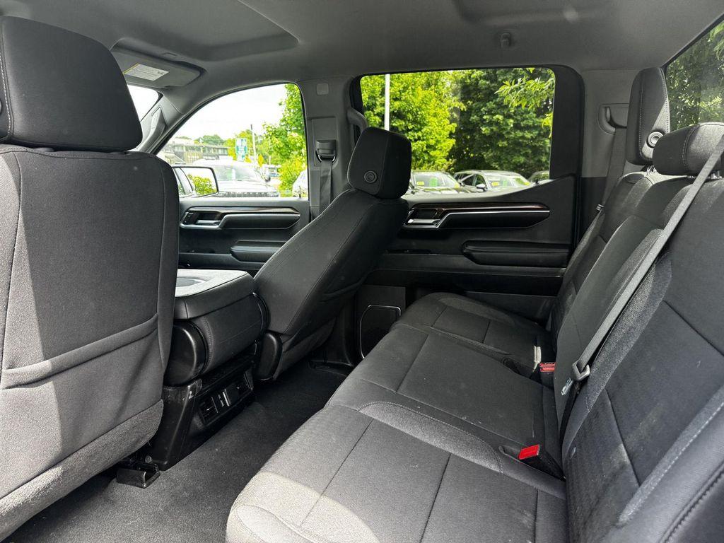 used 2024 Chevrolet Silverado 1500 car, priced at $38,094