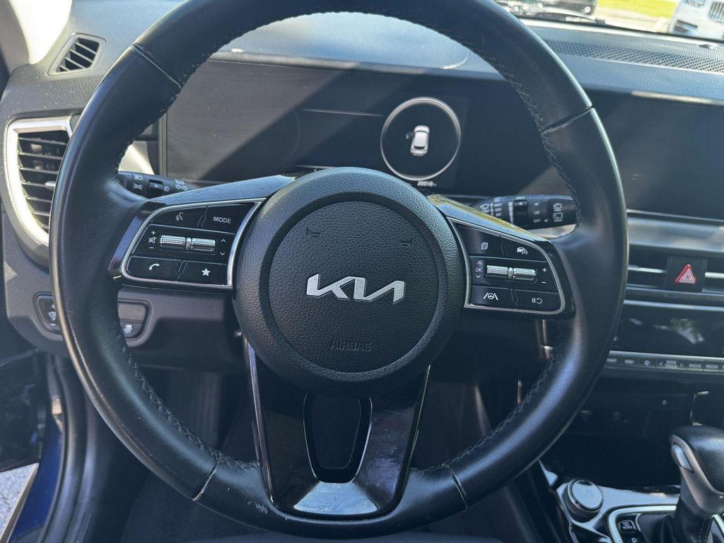 used 2024 Kia Seltos car, priced at $24,474