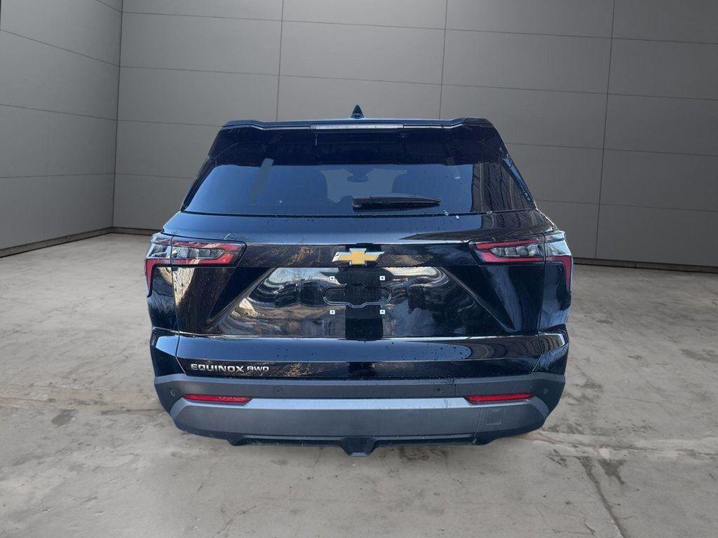 used 2026 Chevrolet Equinox car, priced at $32,124