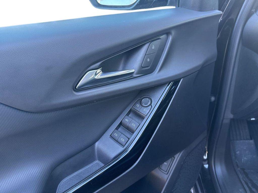 used 2026 Chevrolet Equinox car, priced at $32,124
