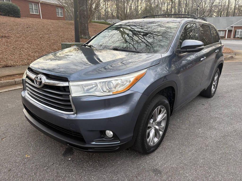 used 2014 Toyota Highlander car, priced at $9,990