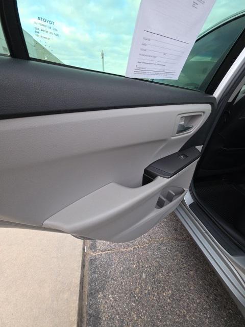 used 2017 Toyota Camry Hybrid car, priced at $16,701