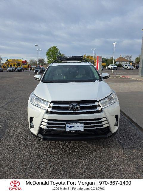 used 2017 Toyota Highlander car, priced at $15,201