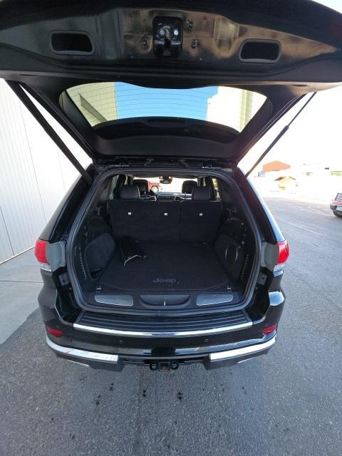 used 2018 Jeep Grand Cherokee car, priced at $19,701