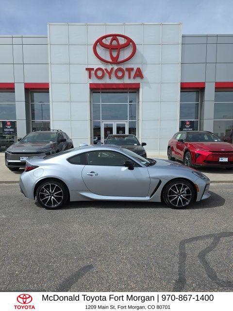 used 2024 Toyota GR86 car, priced at $28,701