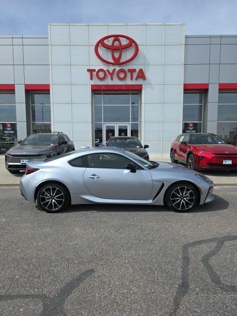 used 2024 Toyota GR86 car, priced at $28,701