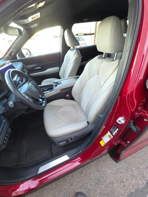 used 2024 Toyota Grand Highlander Hybrid car, priced at $48,501