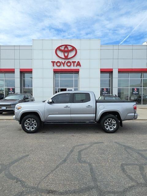 used 2016 Toyota Tacoma car, priced at $30,501