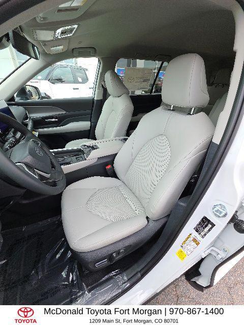 new 2026 Toyota Grand Highlander car, priced at $50,957
