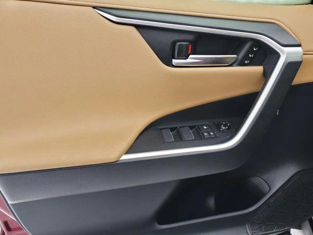 used 2020 Toyota RAV4 Hybrid car, priced at $27,342