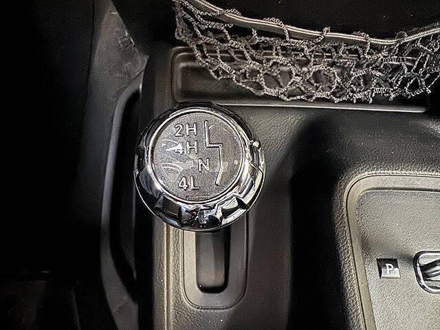 used 2015 Jeep Wrangler Unlimited car, priced at $12,950