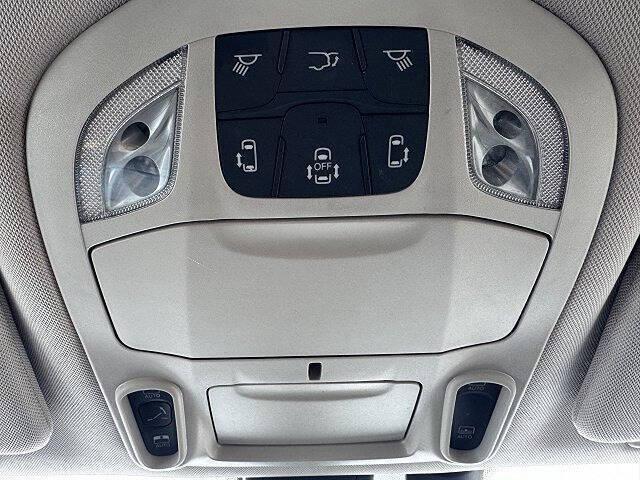 used 2020 Chrysler Pacifica car, priced at $18,450