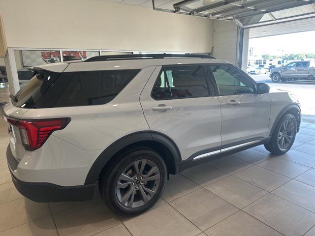new 2025 Ford Explorer car, priced at $46,922
