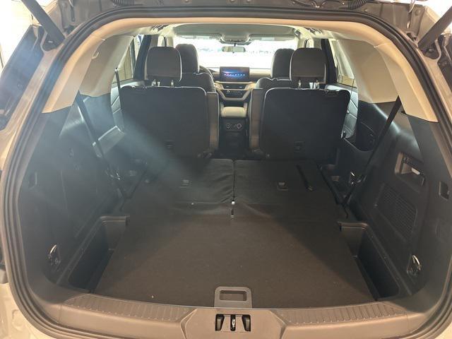 new 2025 Ford Explorer car, priced at $46,922