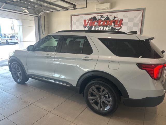 new 2025 Ford Explorer car, priced at $46,922