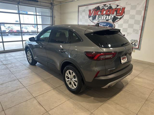 used 2025 Ford Escape car, priced at $23,094