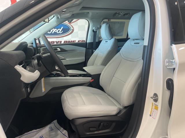 new 2025 Ford Explorer car, priced at $60,665