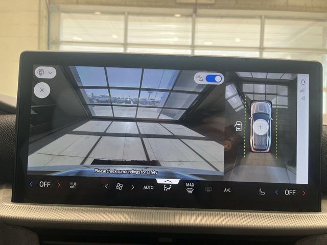 new 2025 Ford Explorer car, priced at $60,665