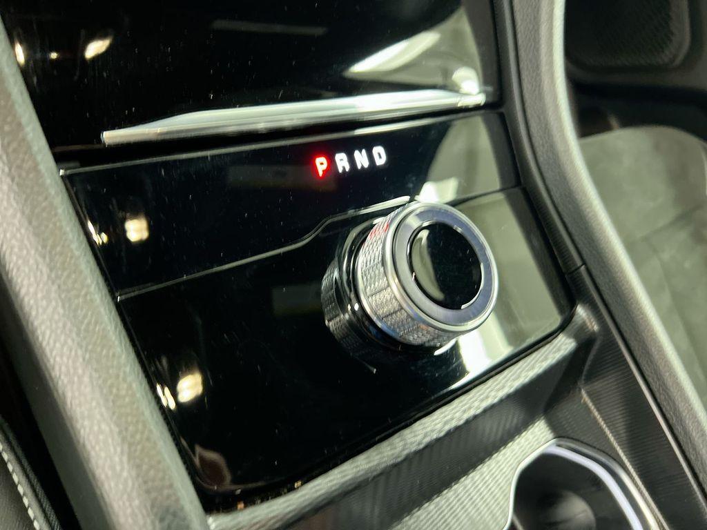 new 2026 Jeep Grand Cherokee car, priced at $38,657