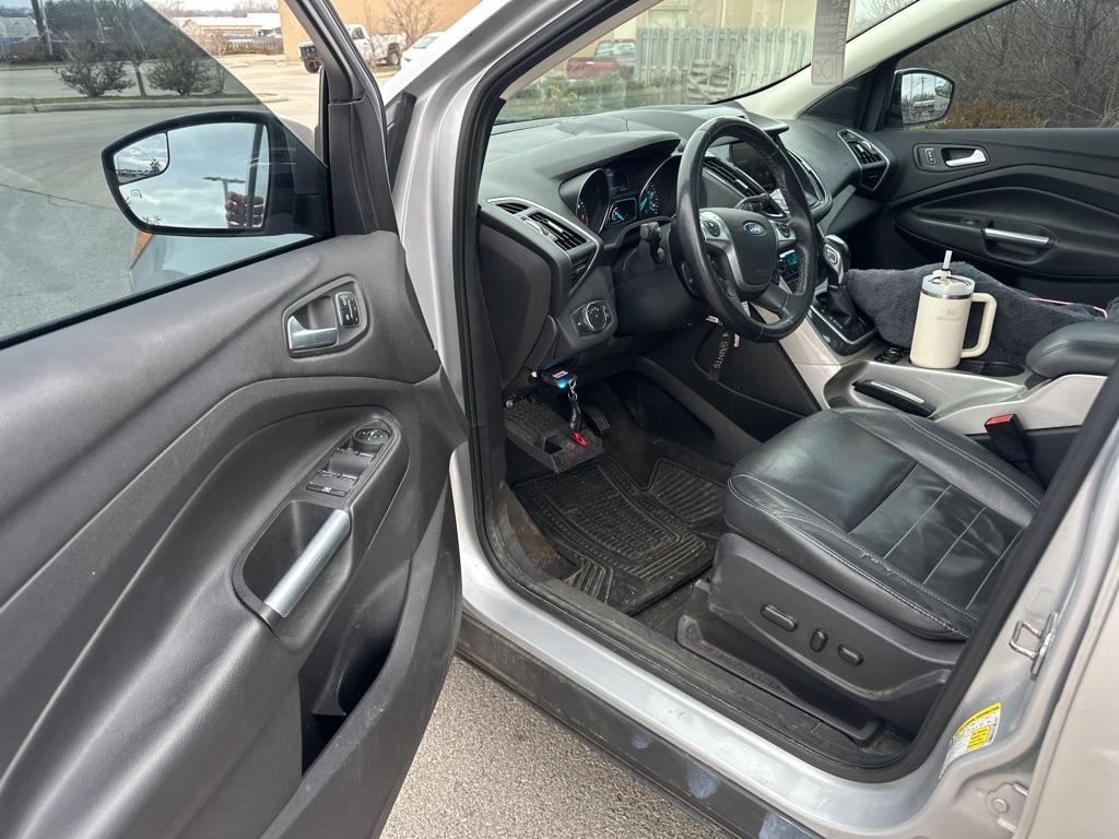 used 2013 Ford Escape car, priced at $4,500