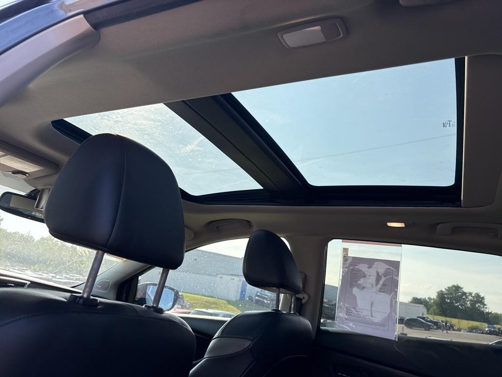 2022 Gun Metallic Nissan Murano