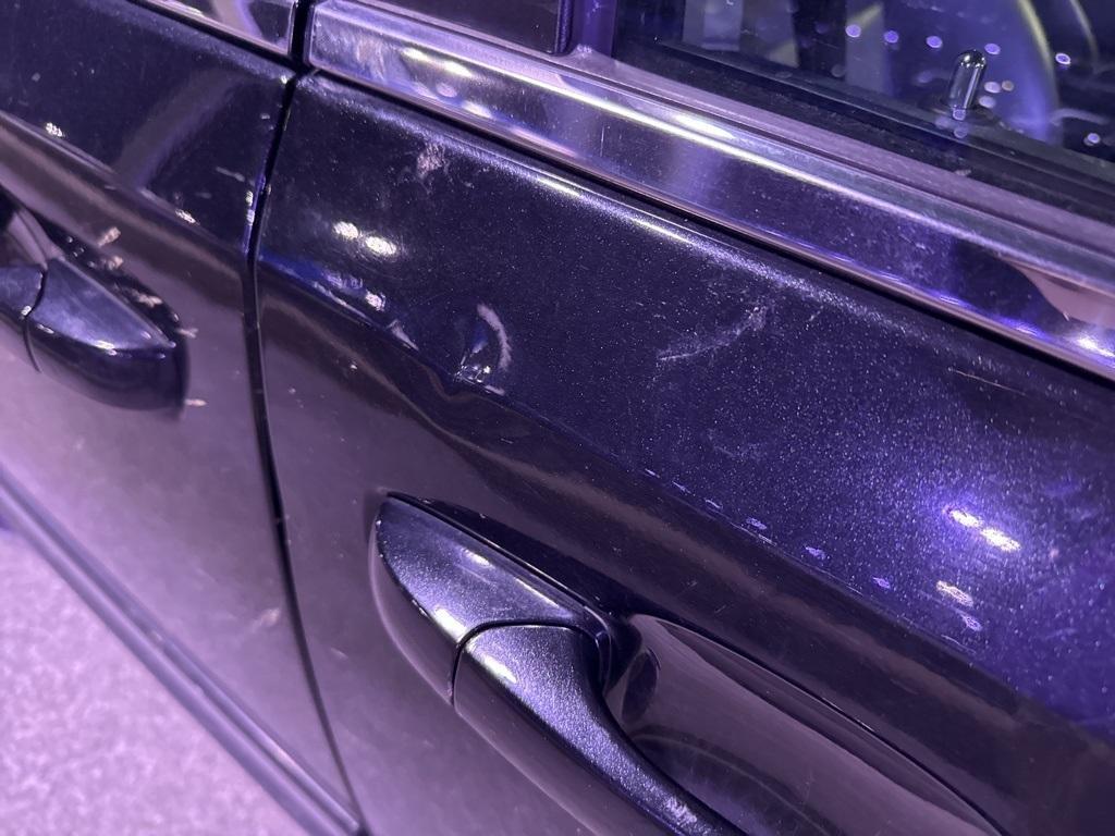 used 2011 Volkswagen Routan car, priced at $3,500