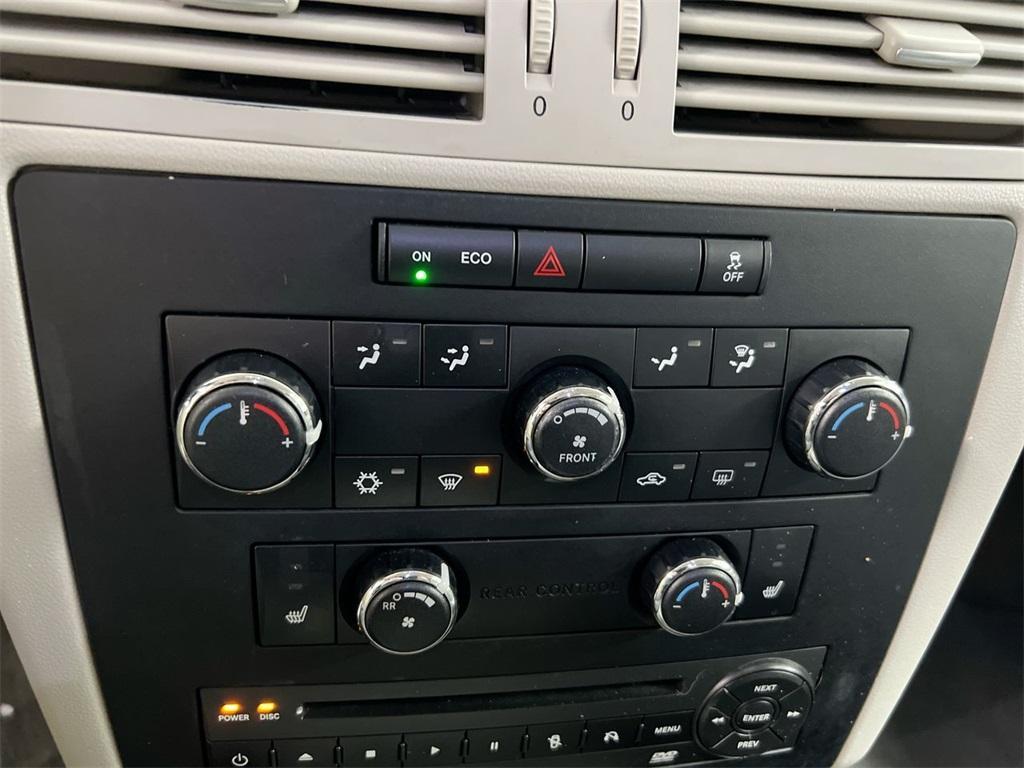 used 2011 Volkswagen Routan car, priced at $2,900