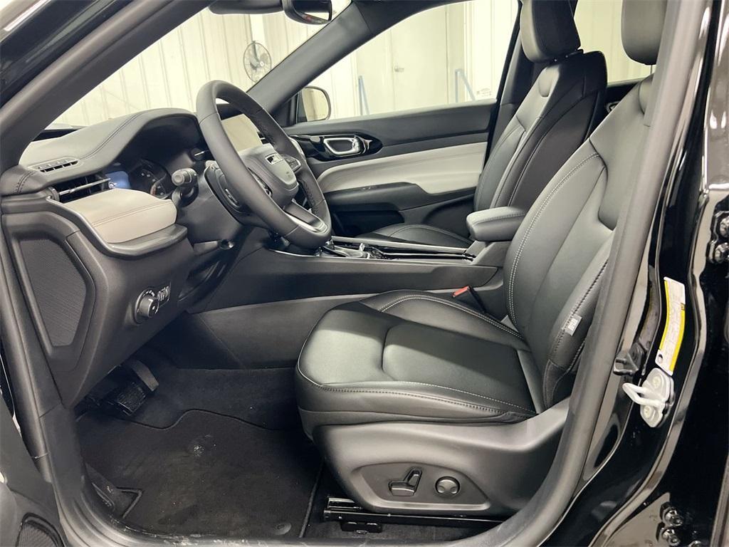 new 2026 Jeep Compass car, priced at $30,972