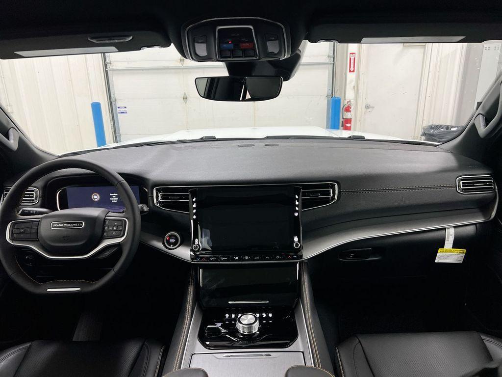 new 2026 Jeep Grand Wagoneer L car, priced at $77,287