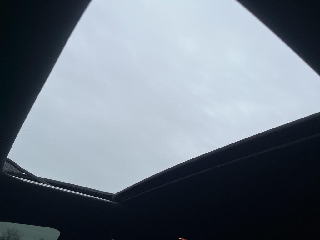 used 2014 Jeep Grand Cherokee car, priced at $4,900