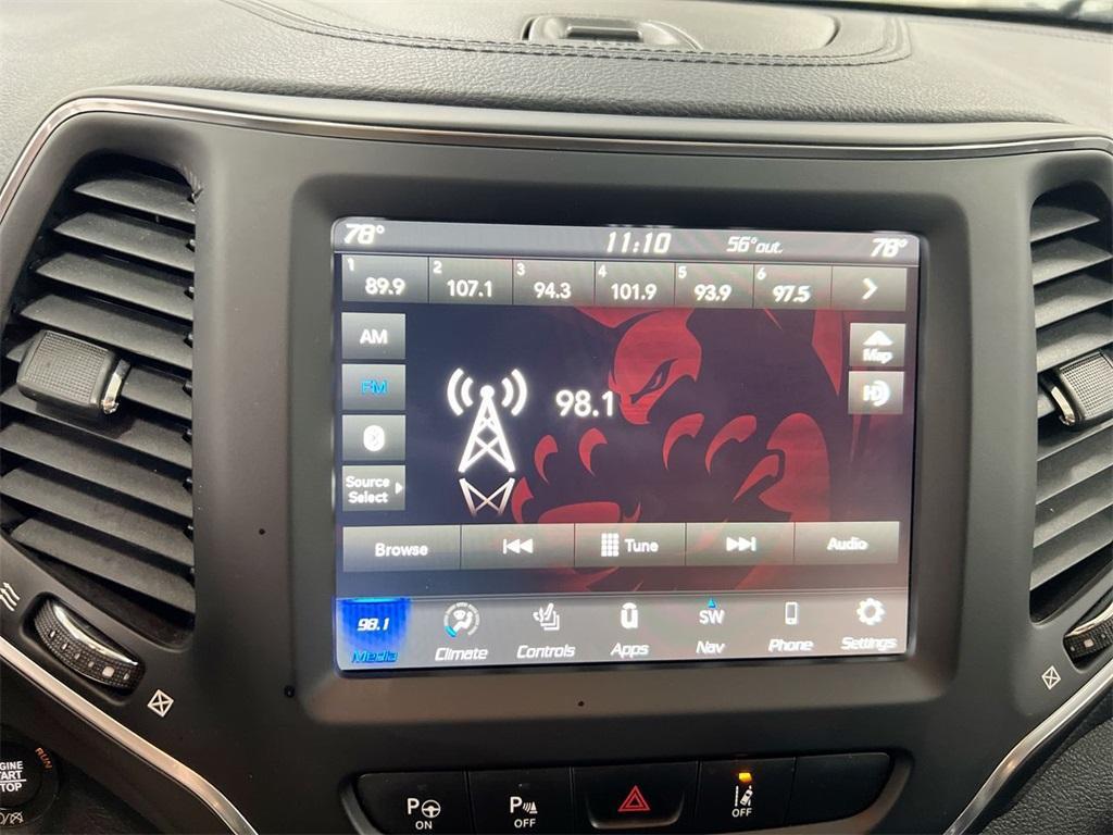 used 2023 Jeep Cherokee car, priced at $19,987