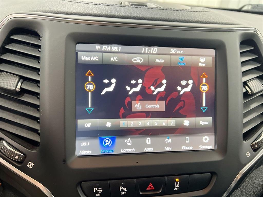 used 2023 Jeep Cherokee car, priced at $19,987